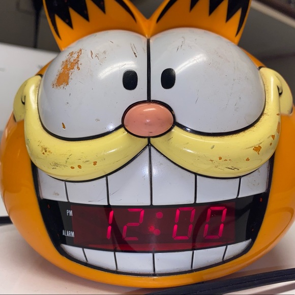 Other Vintage Garfield Digital Alarm Clock Poshmark